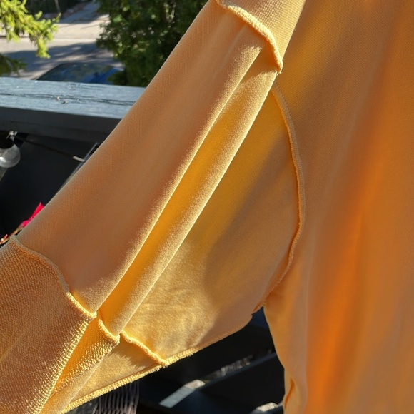 Sweat top - Picture 4 of 6